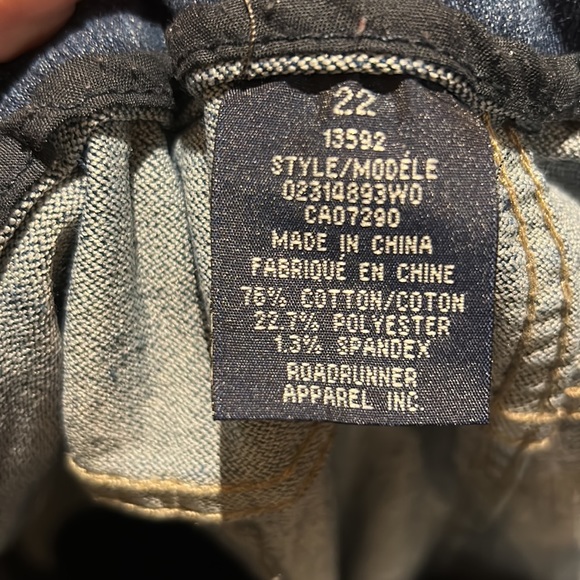 Size 22 Straight Leg Pull Up Jeans with Details on Pocket - Picture 3 of 4